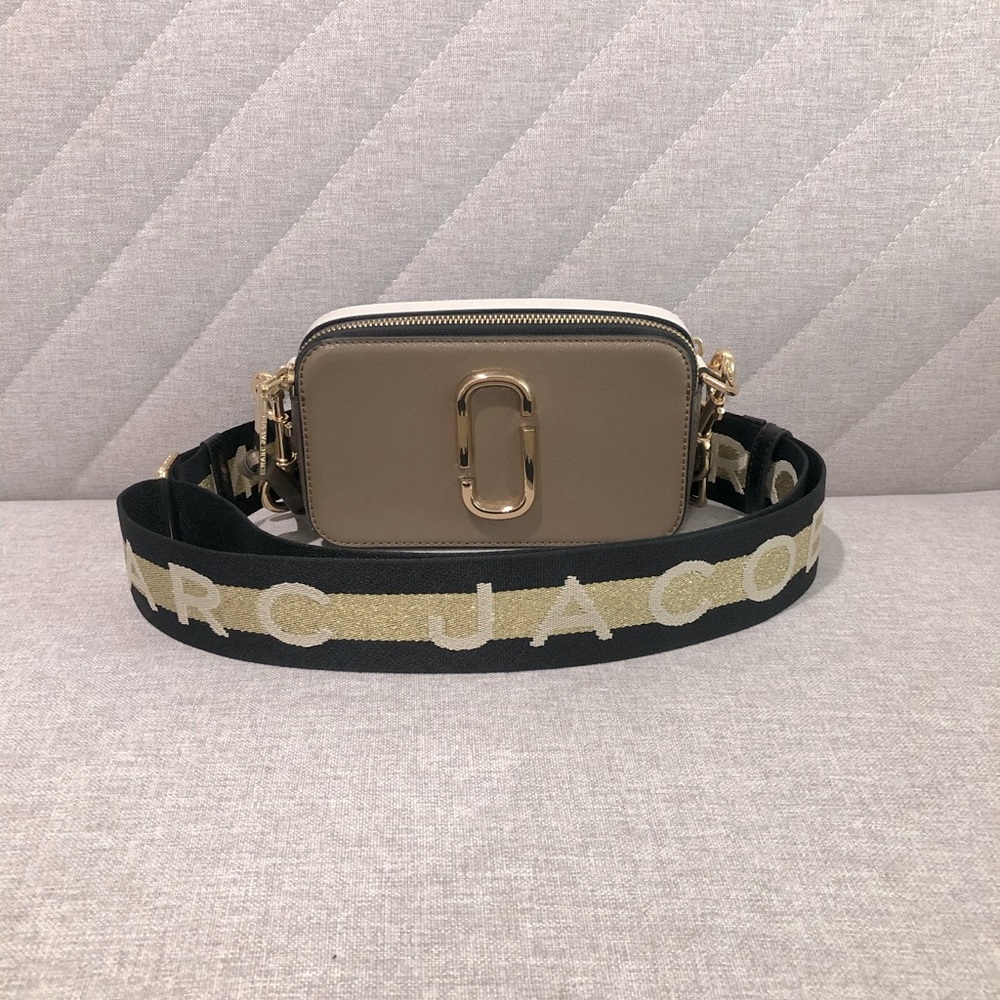 Marc Jacobs Snapshot